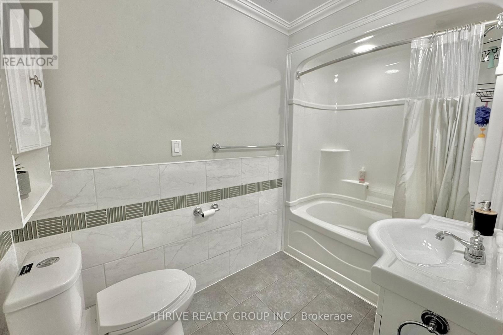 Main - 136 WALNUT STREET Image 11