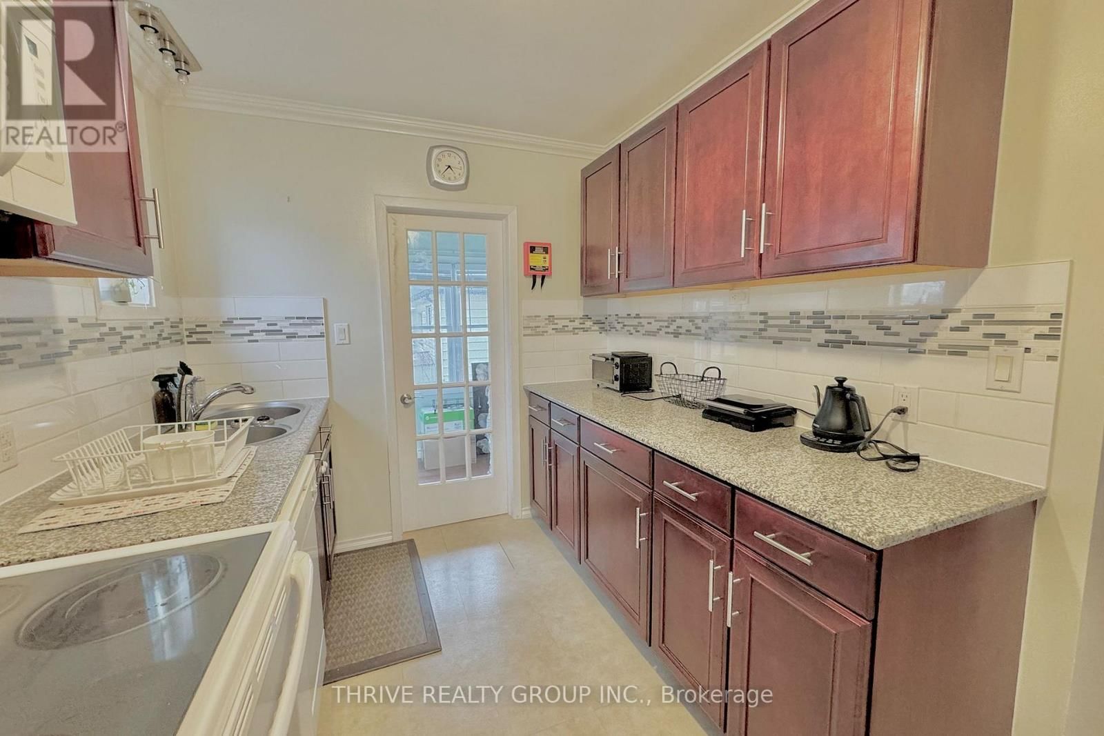 Main - 136 WALNUT STREET Image 6