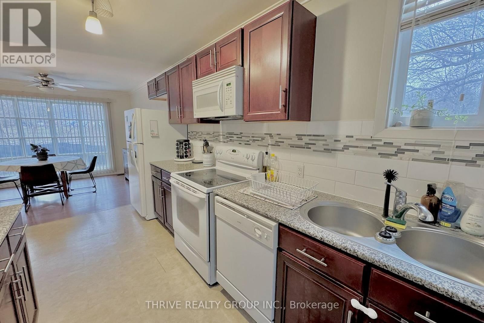 Main - 136 WALNUT STREET Image 7