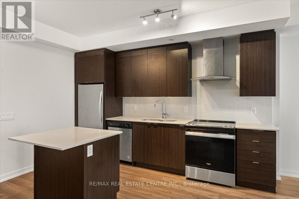 1106 - 55 DUKE STREET WEST Image 10