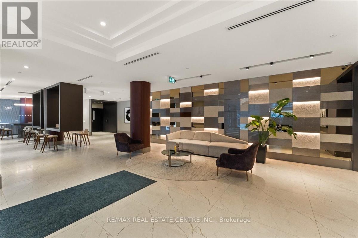 1106 - 55 DUKE STREET WEST Image 4