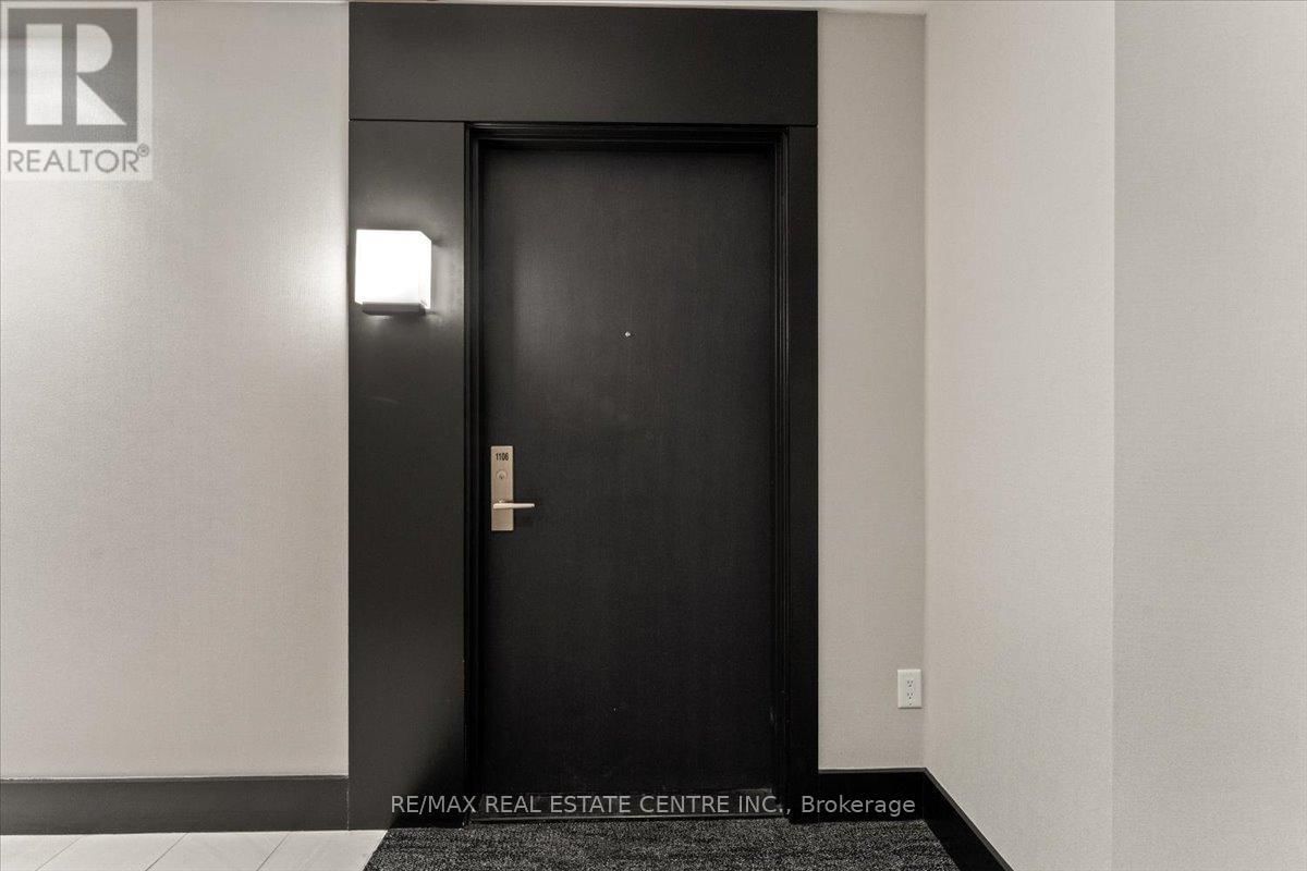 1106 - 55 DUKE STREET WEST Image 7