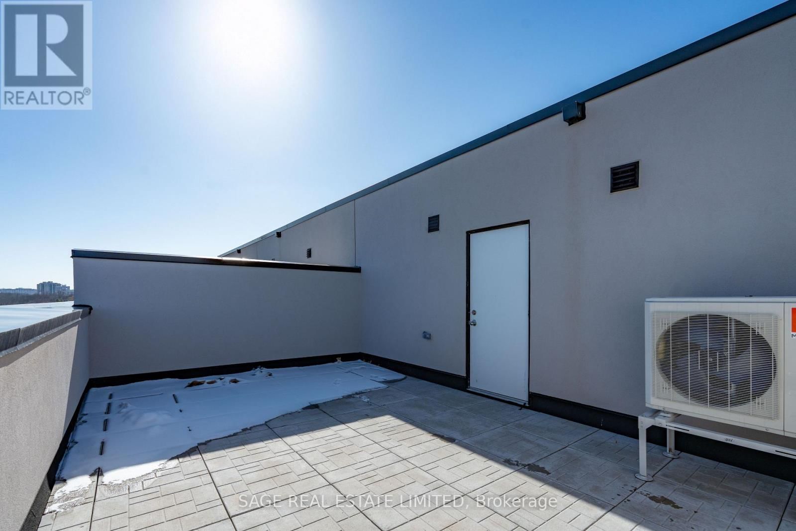 312C - 16 MELBOURNE AVENUE Image 19