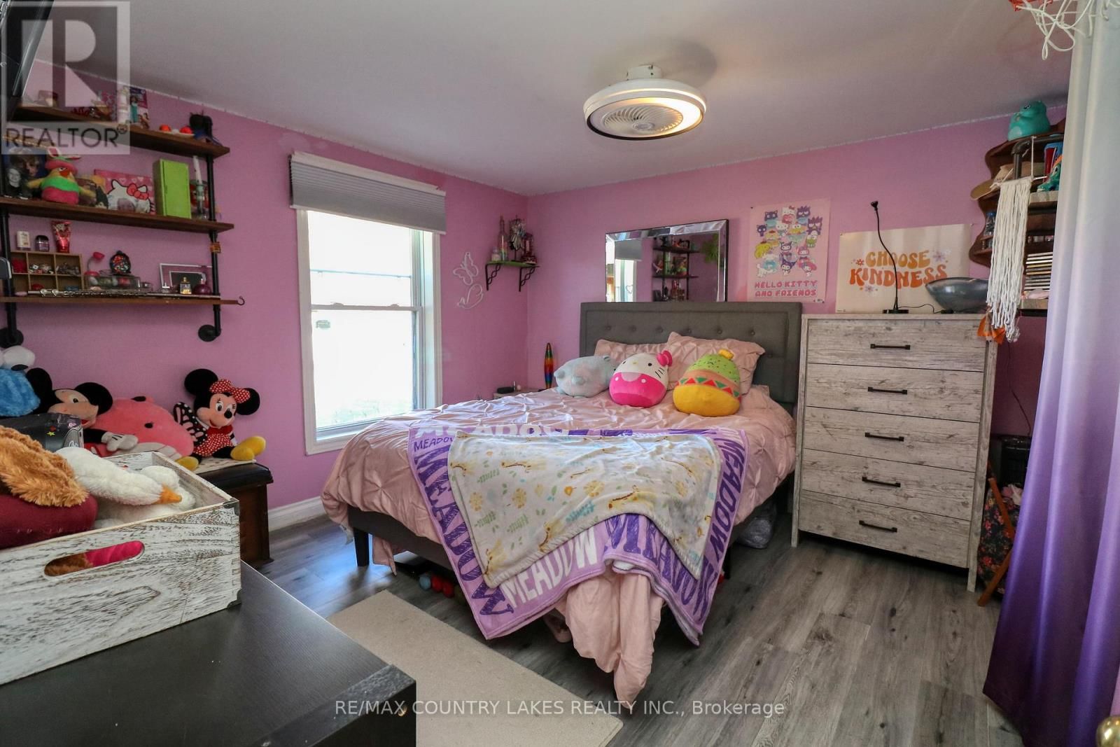 41 ANTIQUARY ROAD Image 10