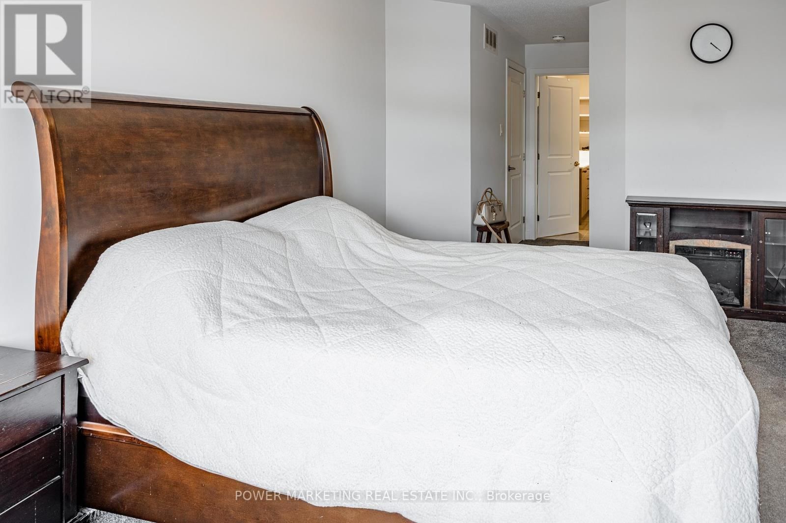 67 HEIRLOOM STREET Image 26