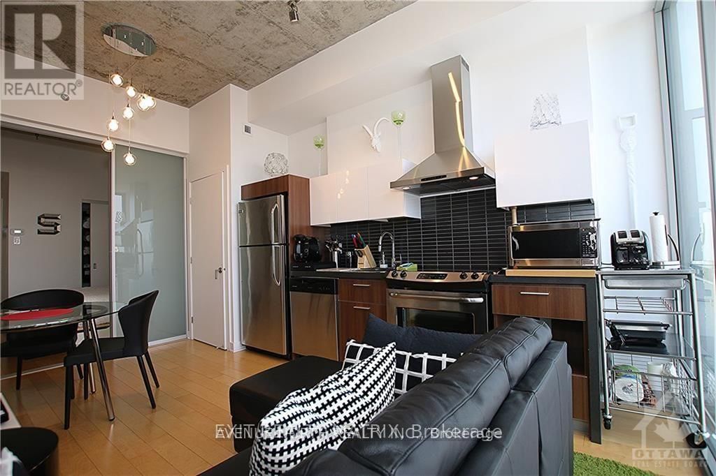 938 - 340 MCLEOD STREET Image 7