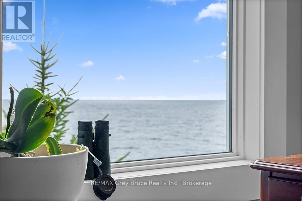 6 CHETWYND LANE Image 18