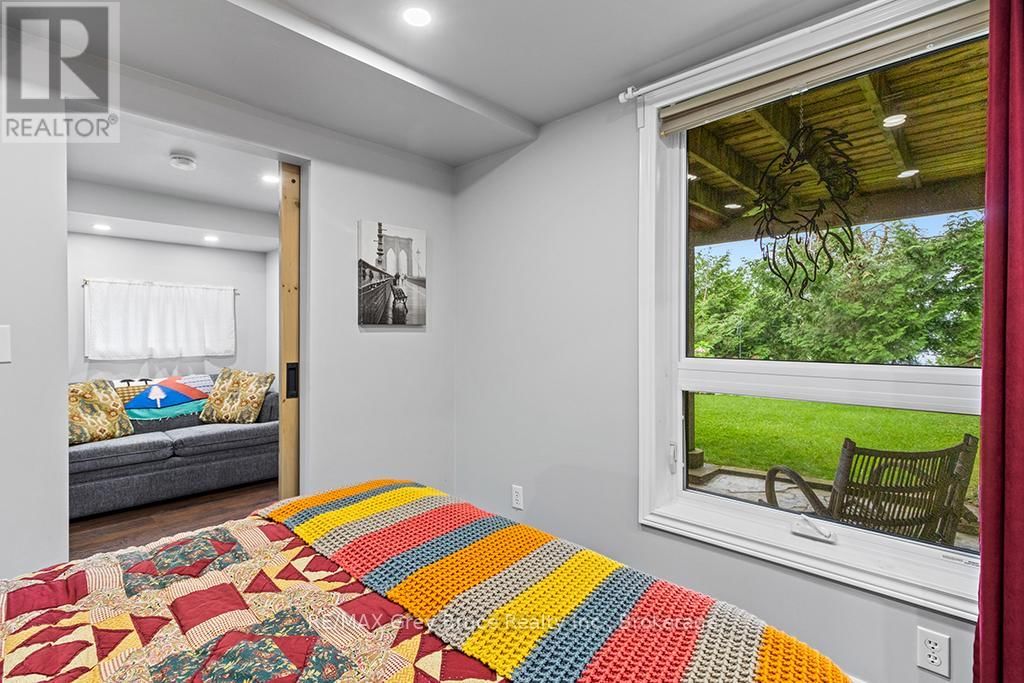 6 CHETWYND LANE Image 39