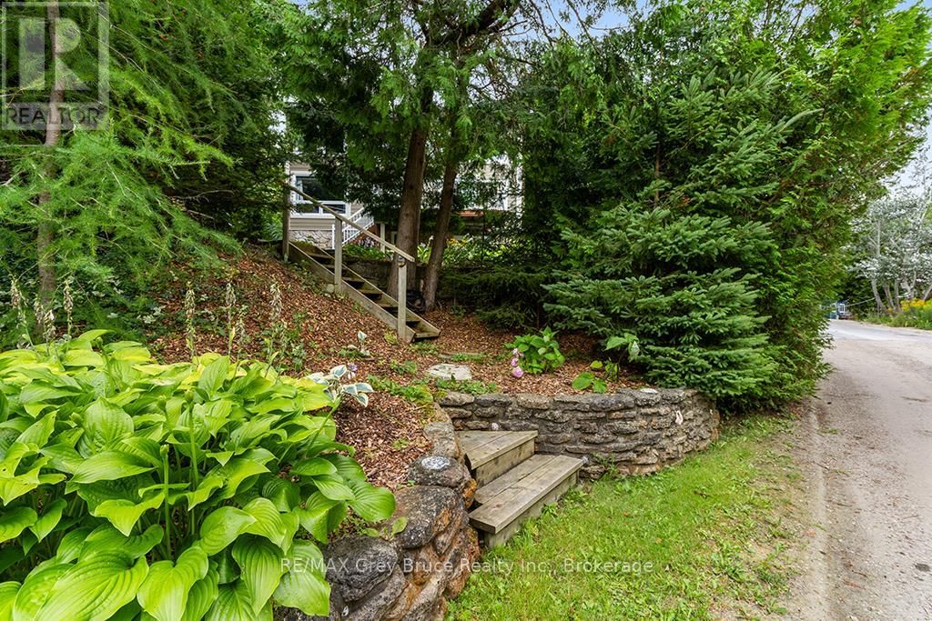 6 CHETWYND LANE Image 6