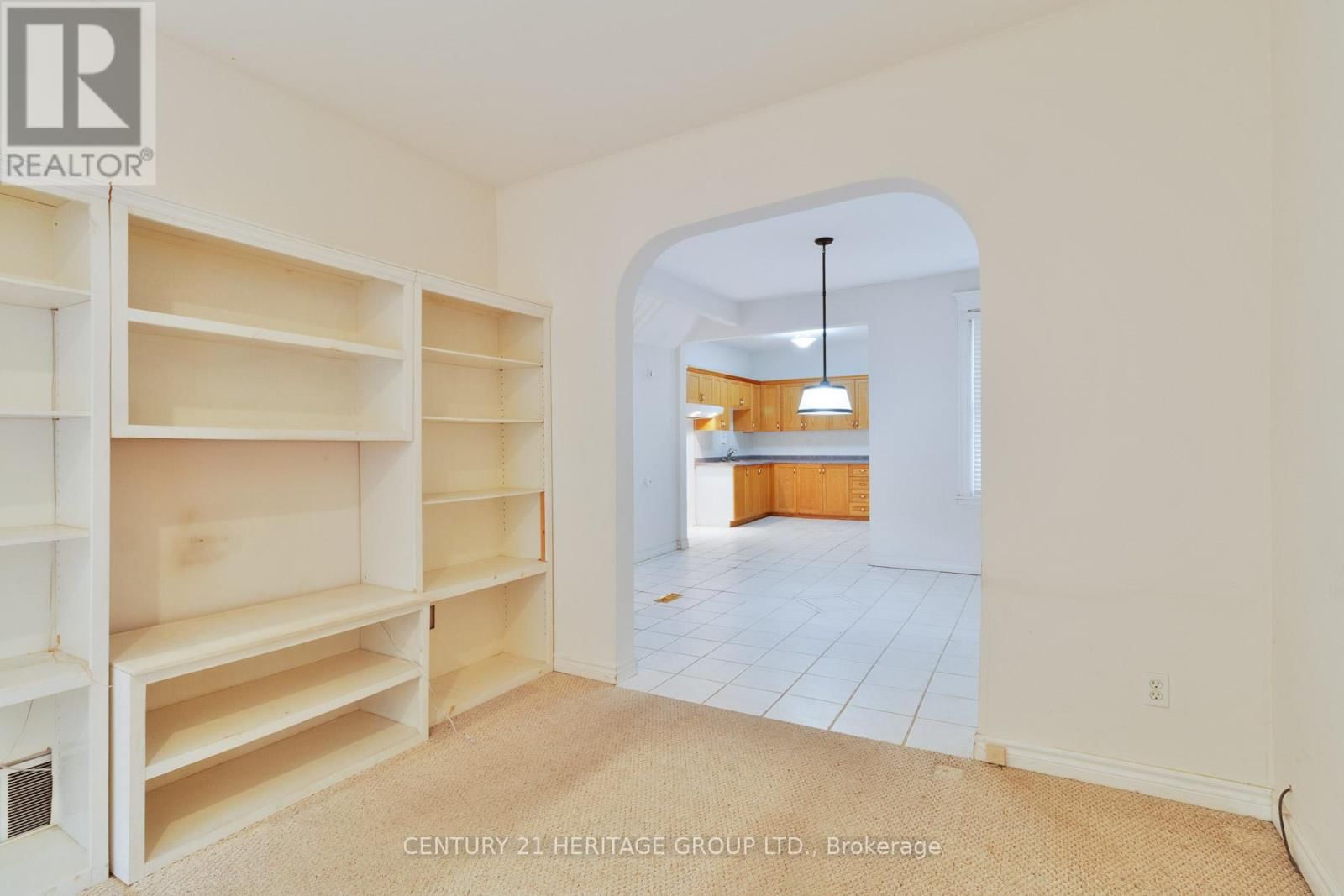 27 TISDALE STREET NORTH Image 8