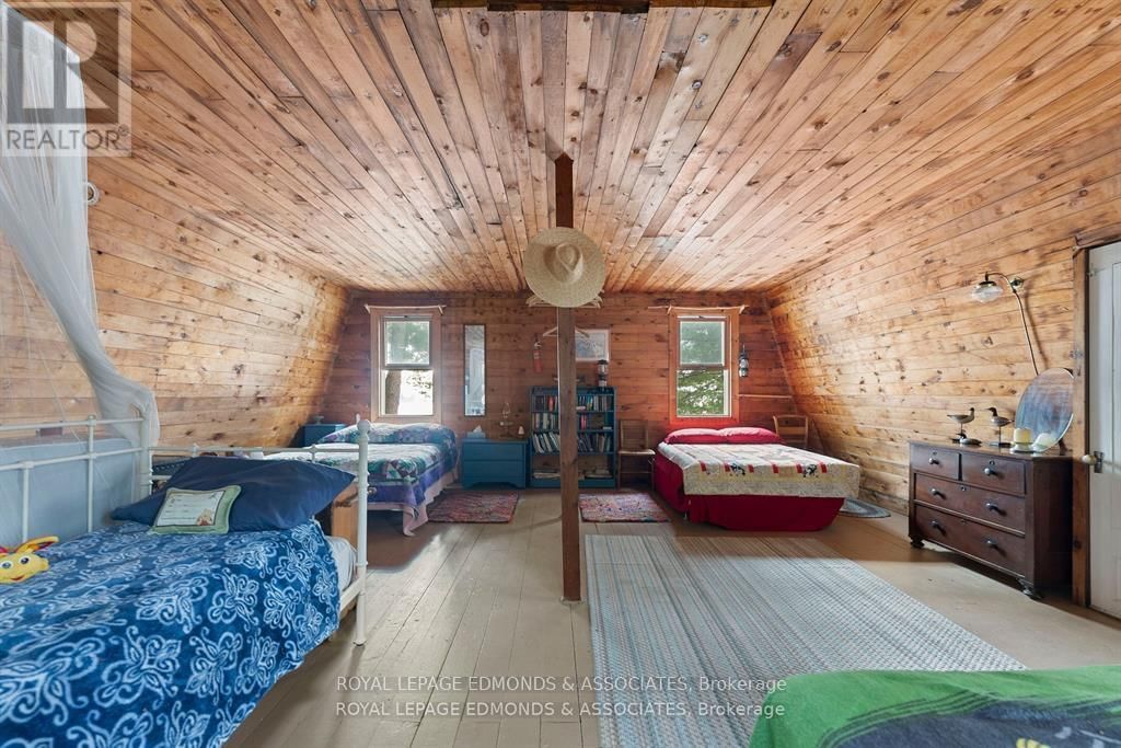 0 WABEWAWA ISLAND Image 17