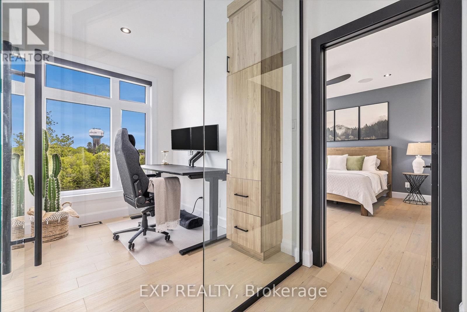 1056 NOTRE DAME STREET Image 14