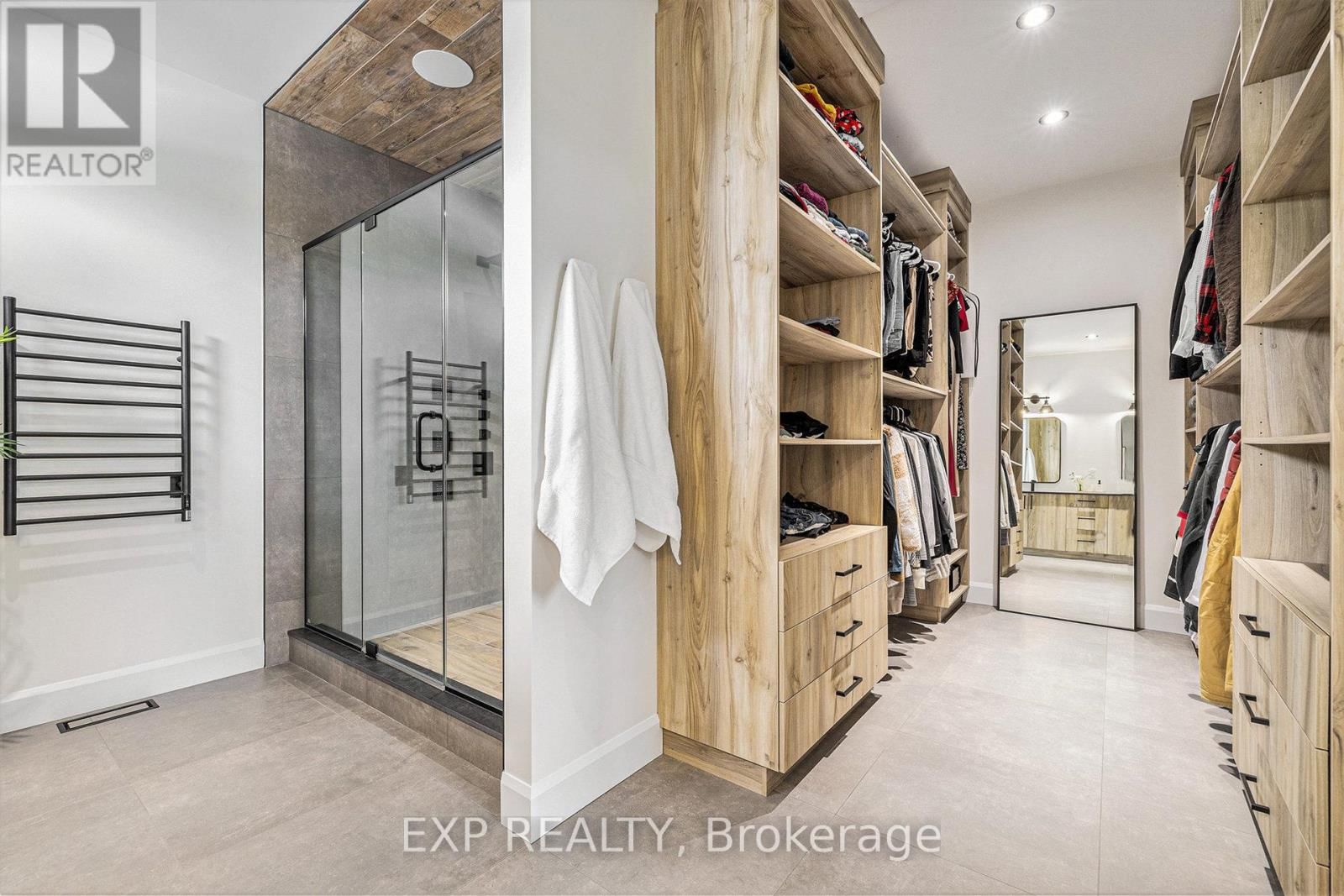 1056 NOTRE DAME STREET Image 19