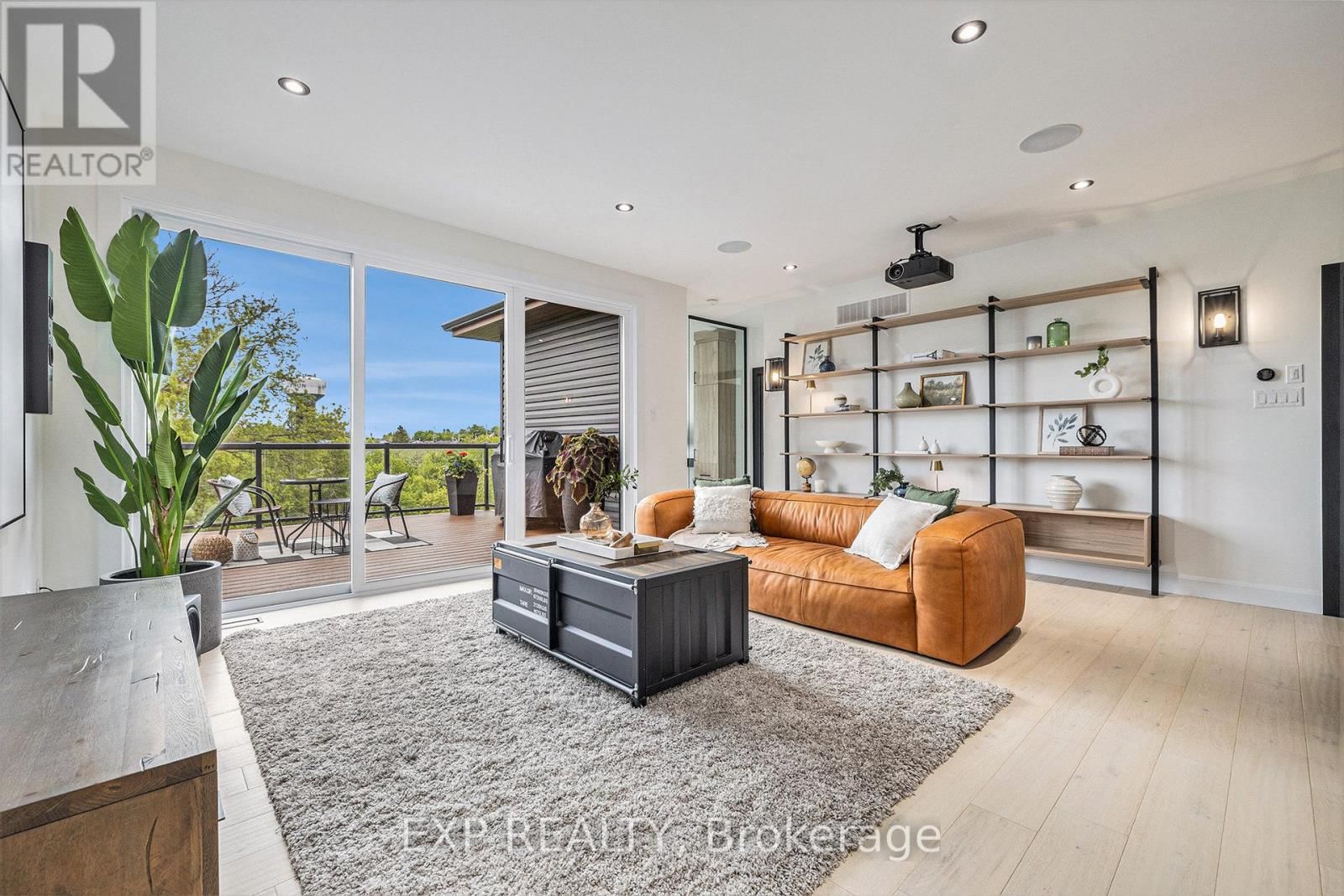 1056 NOTRE DAME STREET Image 4