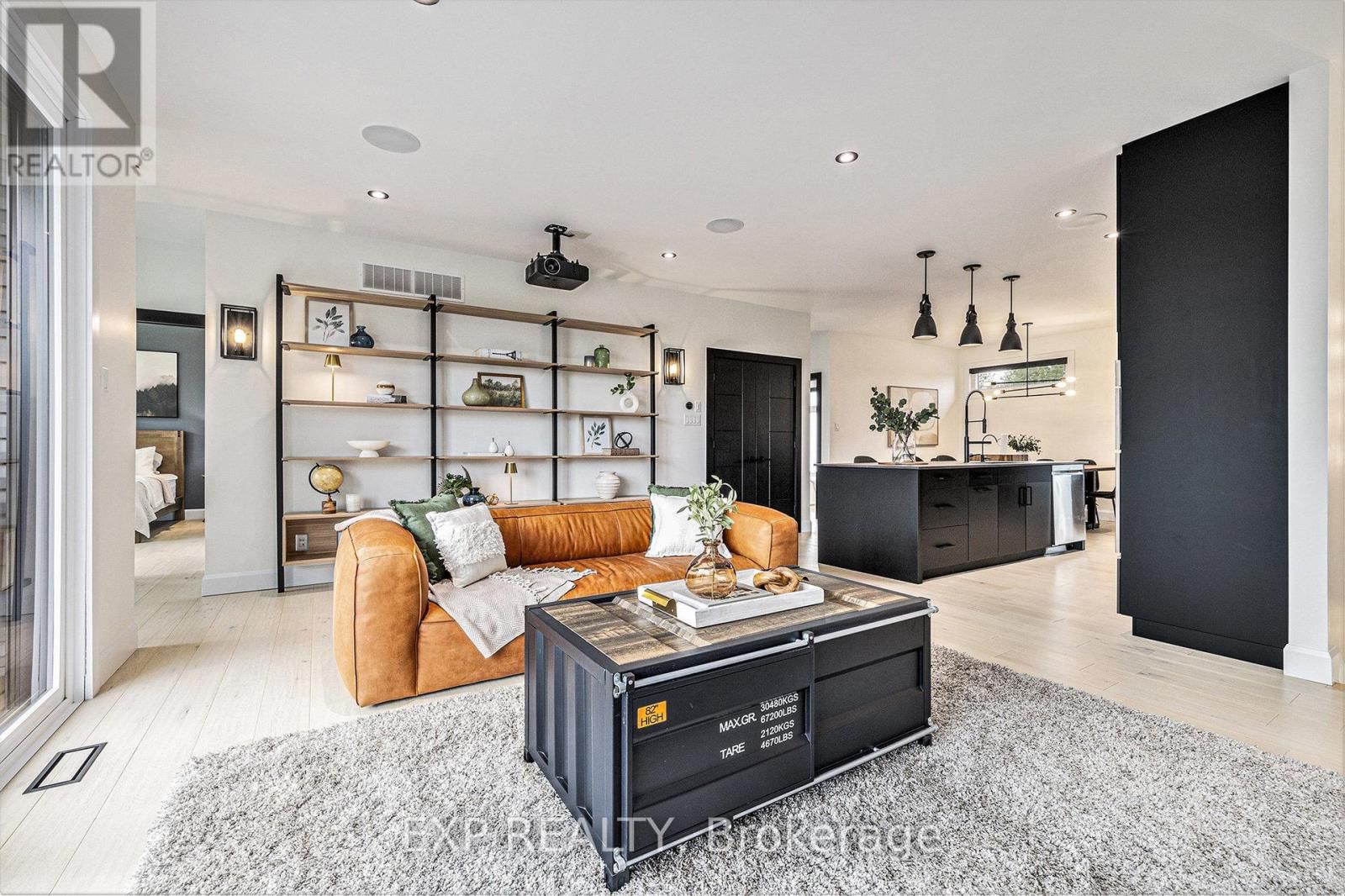 1056 NOTRE DAME STREET Image 5