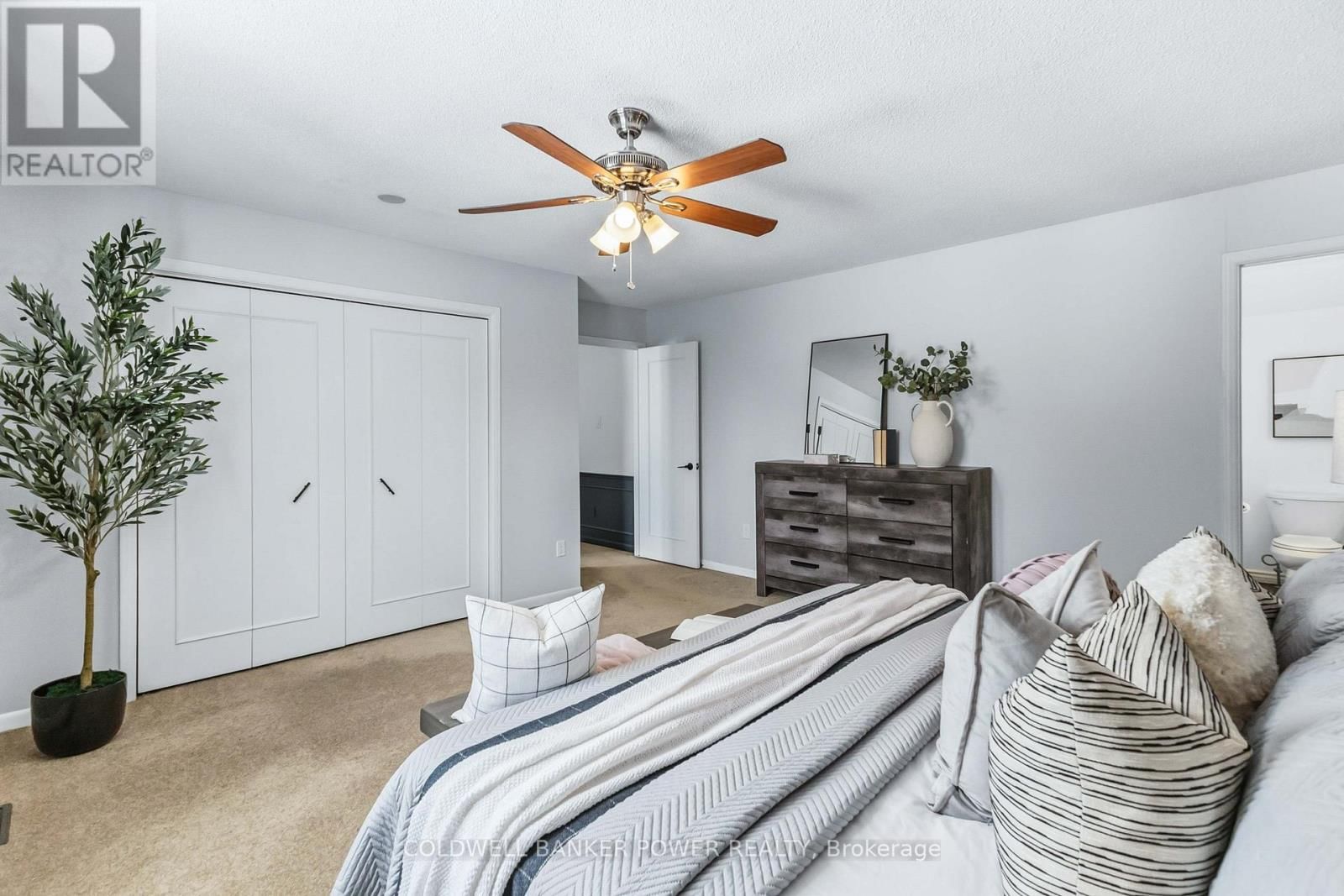 27 FOXCROFT CRESCENT Image 27