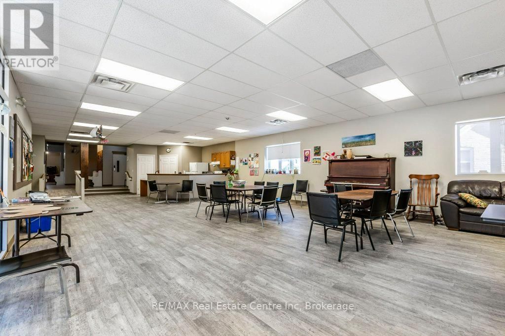 280 ST PATRICK STREET WEST Image 4