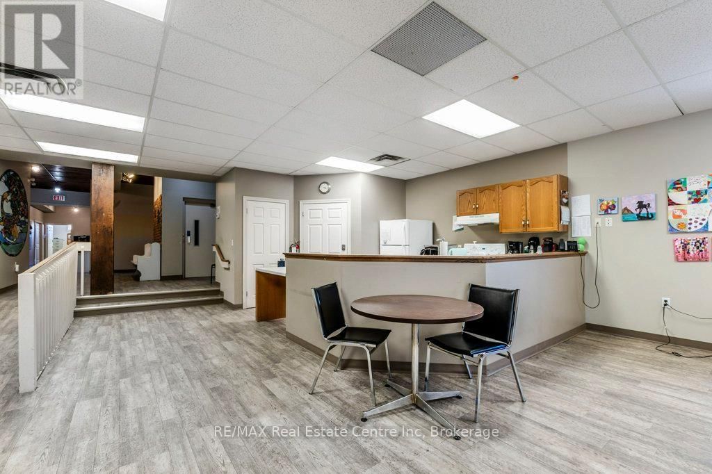 280 ST PATRICK STREET WEST Image 5