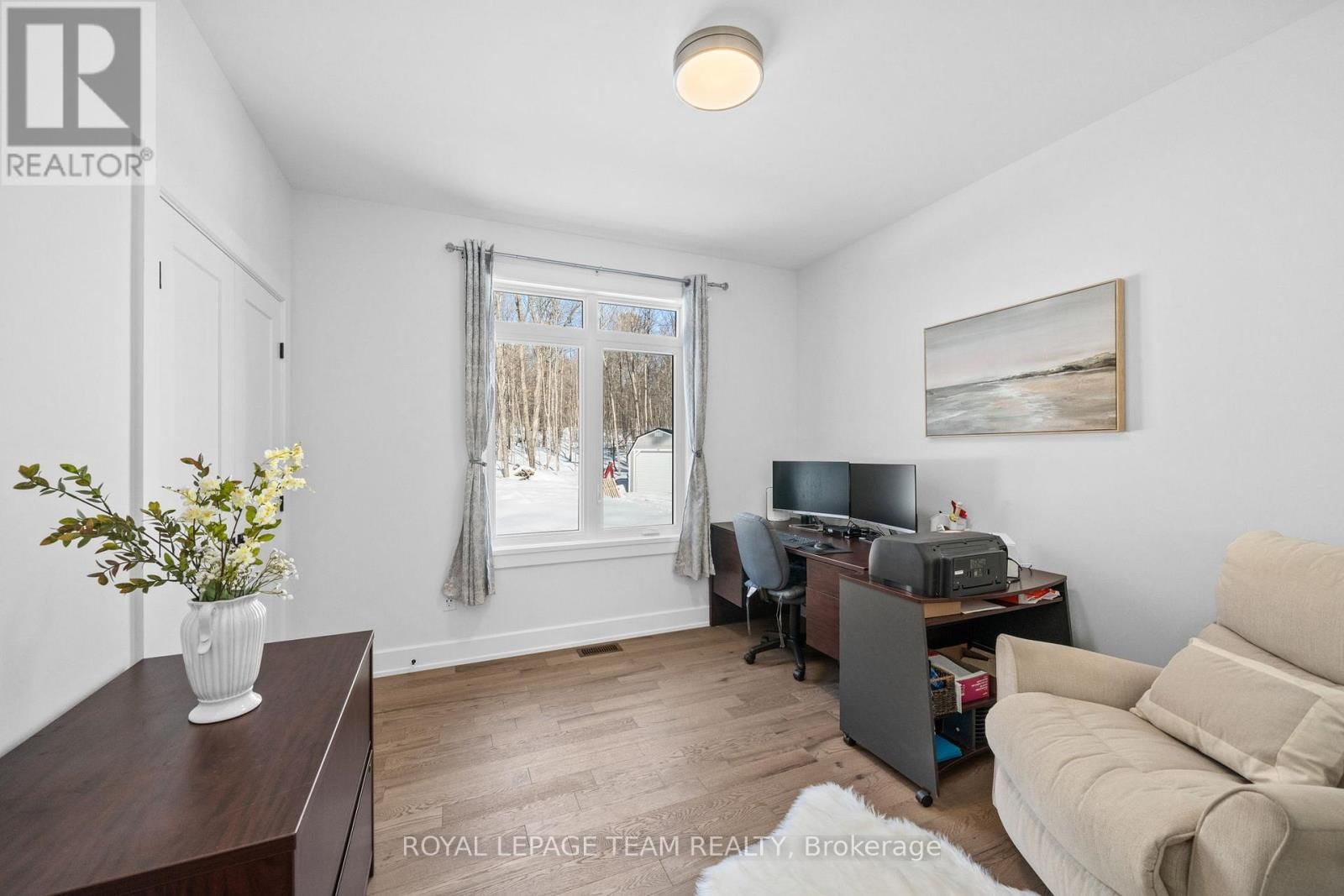 190 RAYMOND LUHTA CRESCENT Image 25