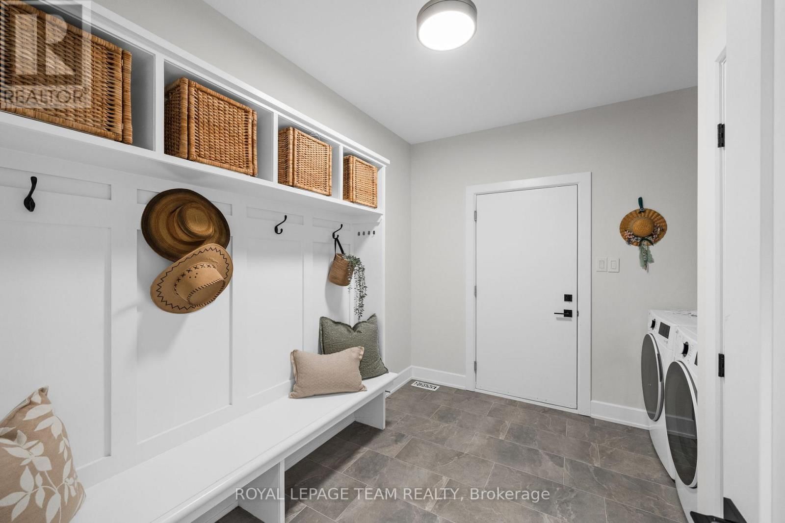 190 RAYMOND LUHTA CRESCENT Image 30