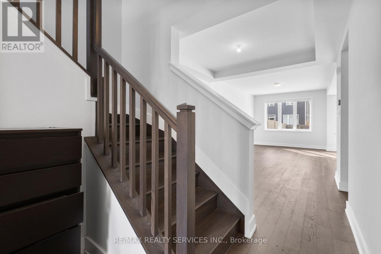 724 ROUNCEY ROAD Image 21