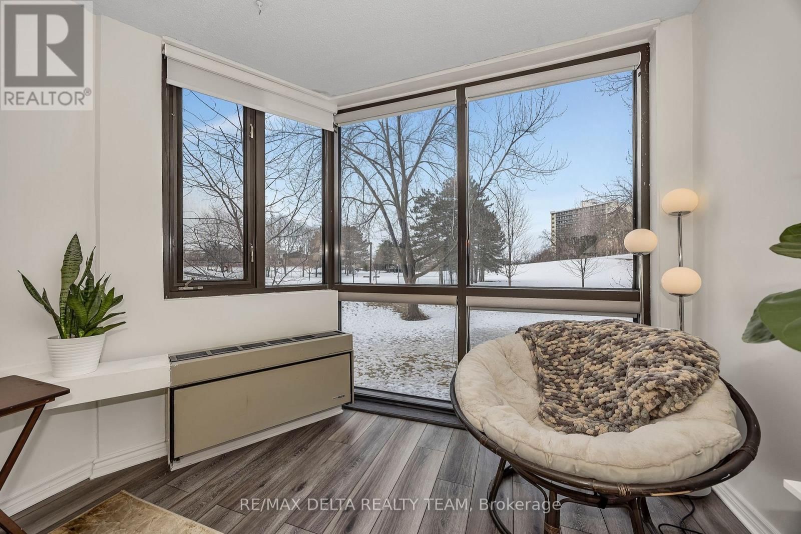 111 - 2871 RICHMOND ROAD Image 22