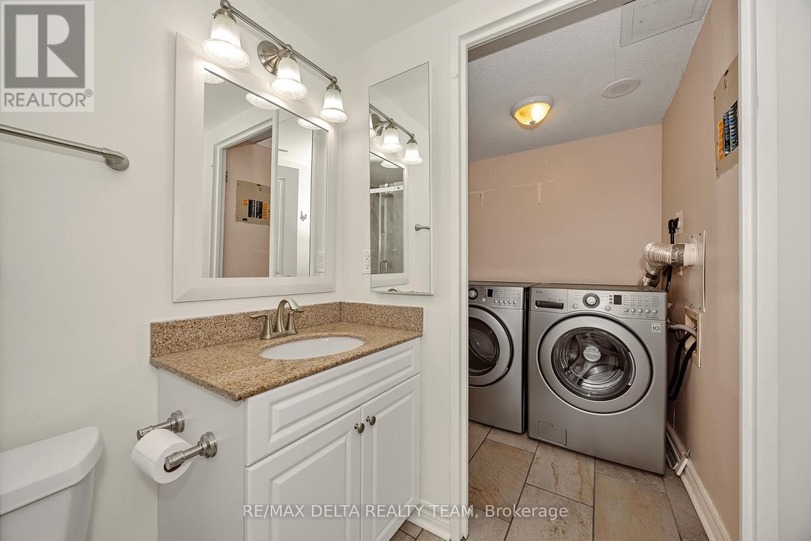 111 - 2871 RICHMOND ROAD Image 27