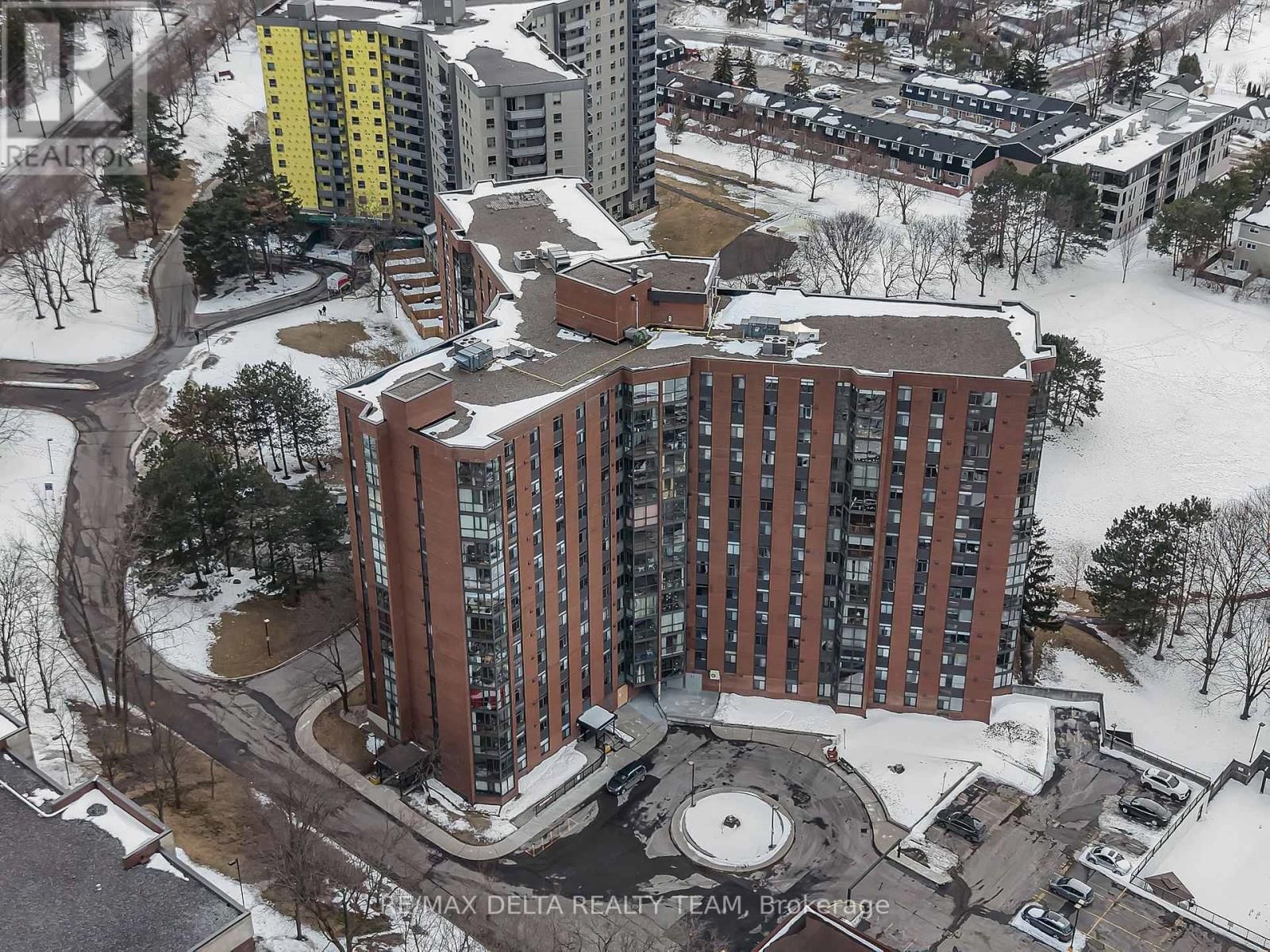 111 - 2871 RICHMOND ROAD Image 34