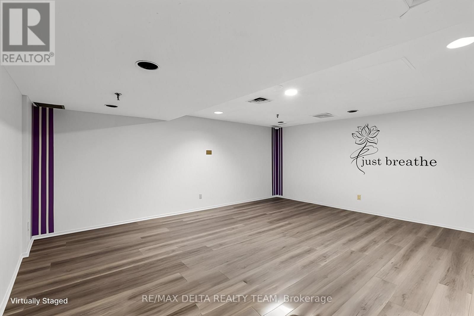 111 - 2871 RICHMOND ROAD Image 38