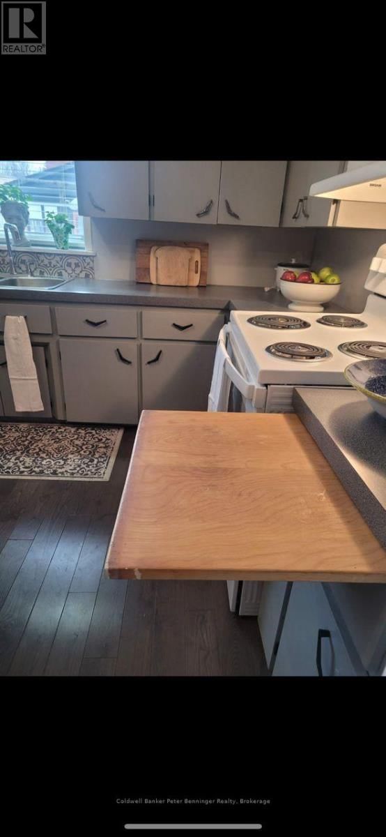 521 MILL STREET Image 17