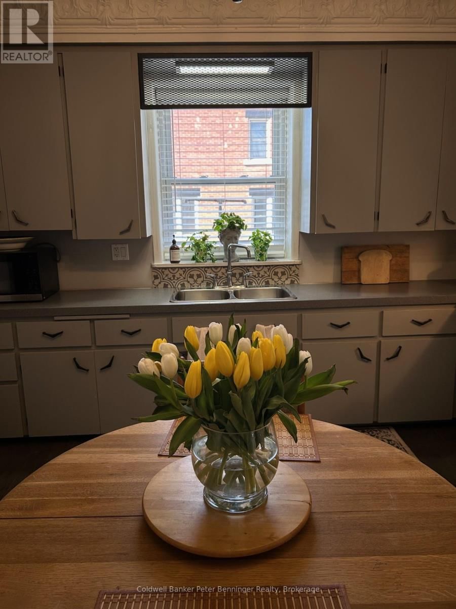 521 MILL STREET Image 19