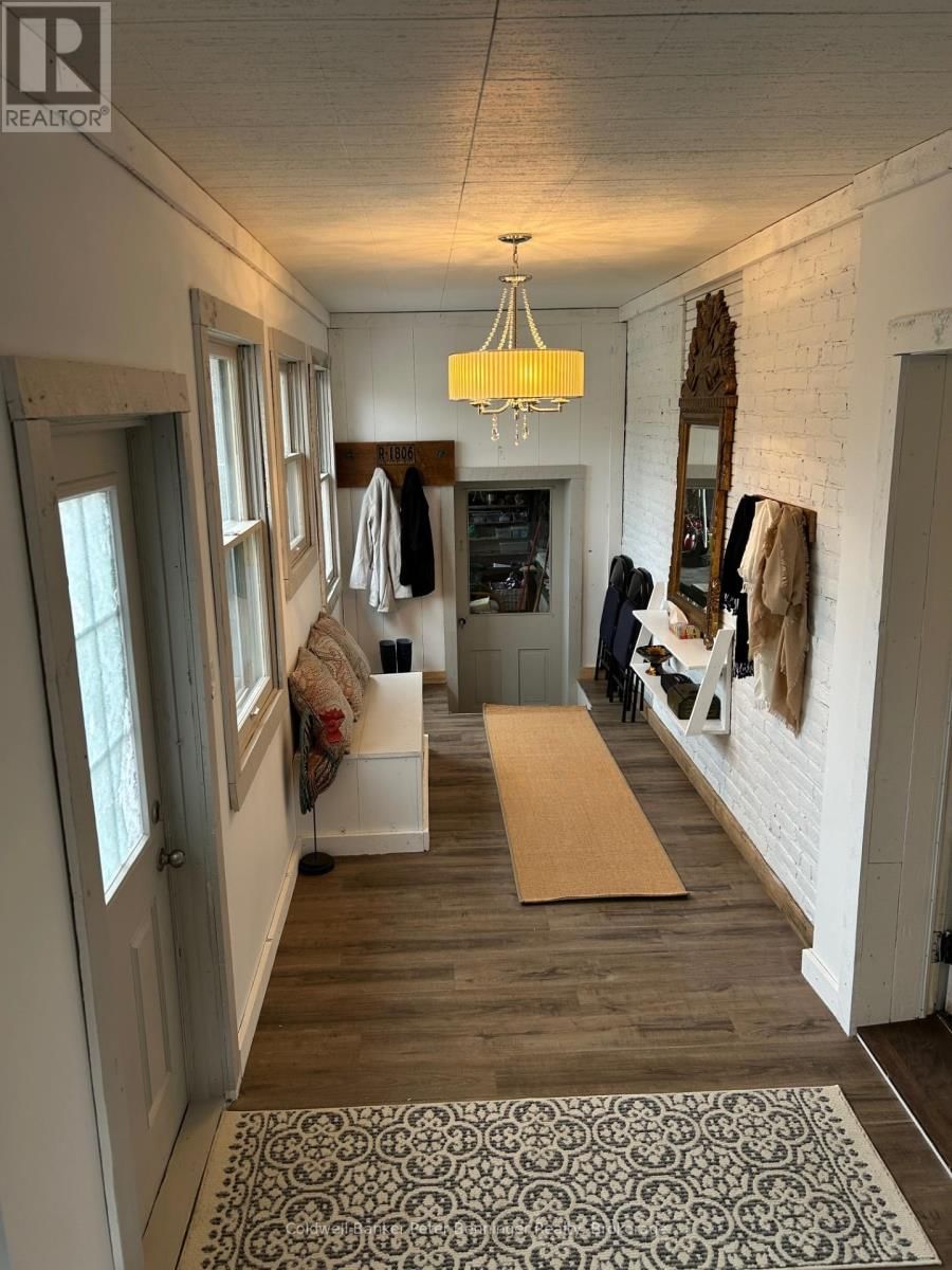 521 MILL STREET Image 26