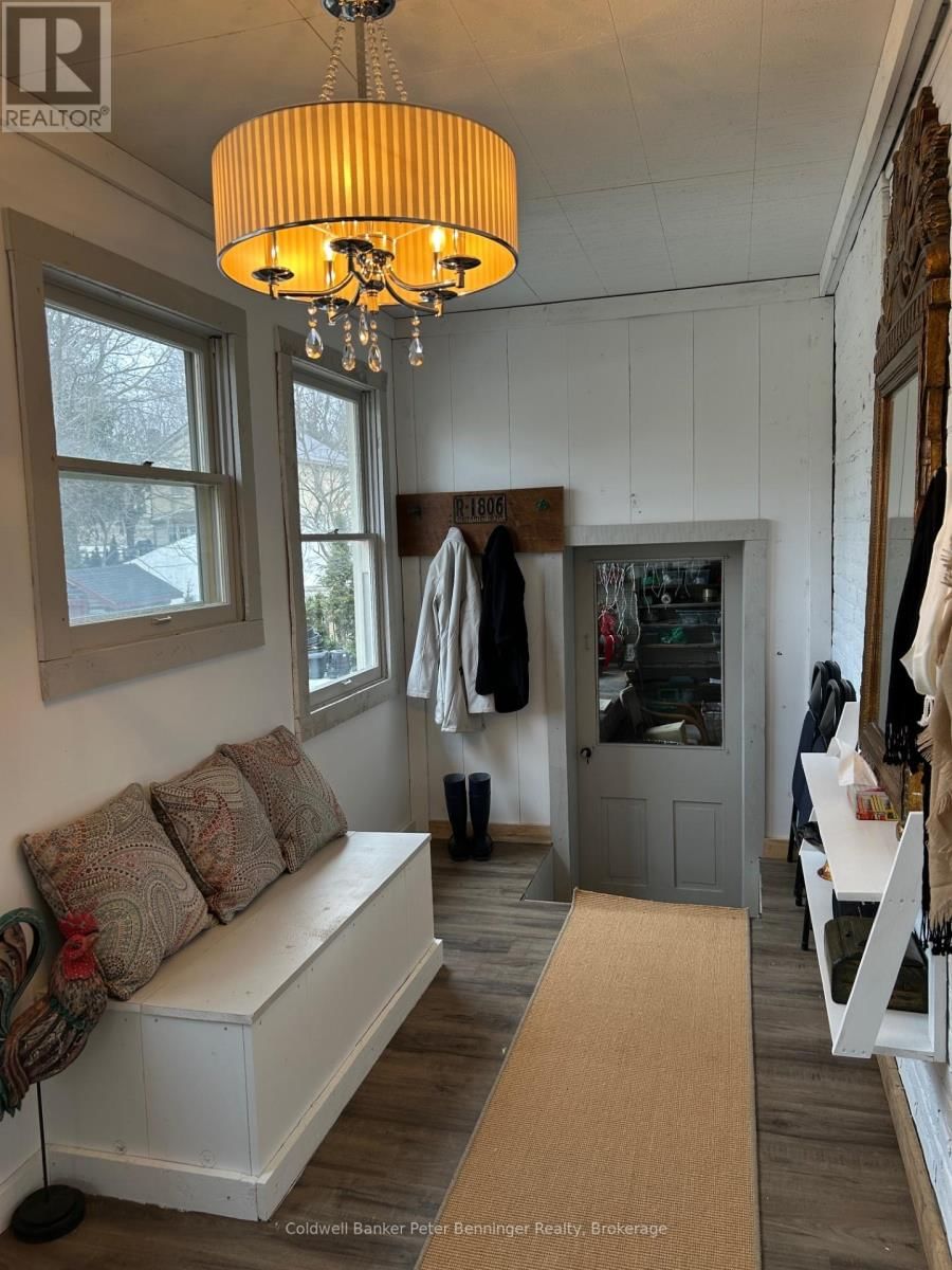 521 MILL STREET Image 27