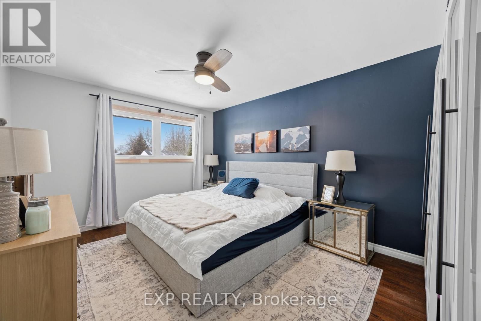 597 GOLD STREET Image 16