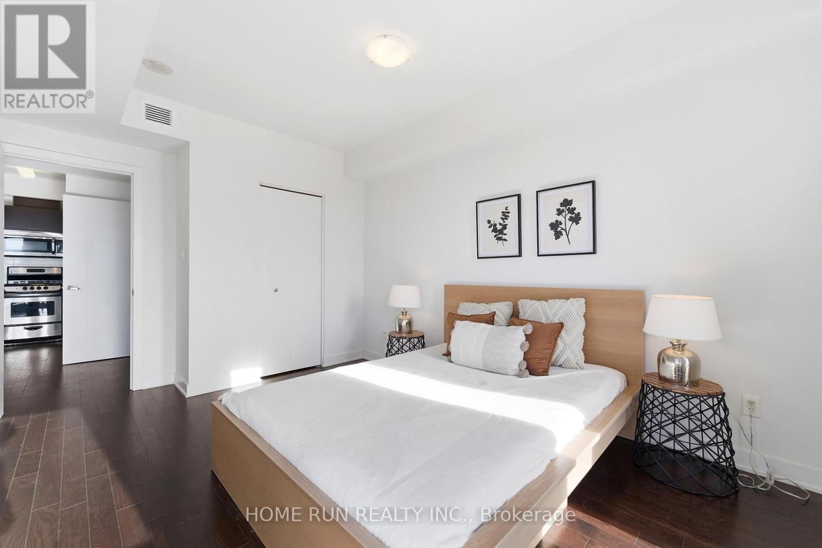 1306 - 40 NEPEAN STREET Image 18