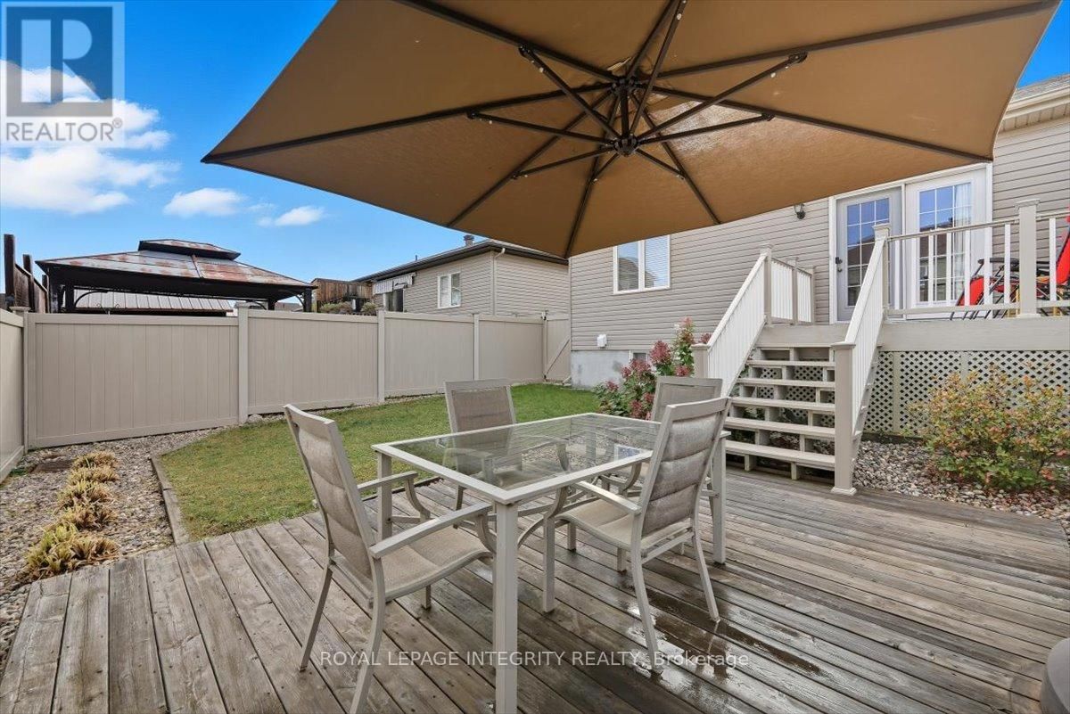 206 TRILLIUM CIRCLE Image 38