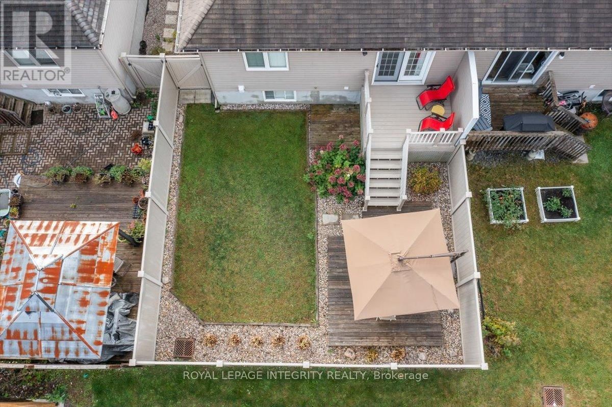 206 TRILLIUM CIRCLE Image 44