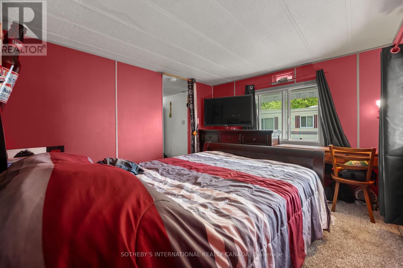 215 - 580 BEAVER CREEK ROAD Image 20