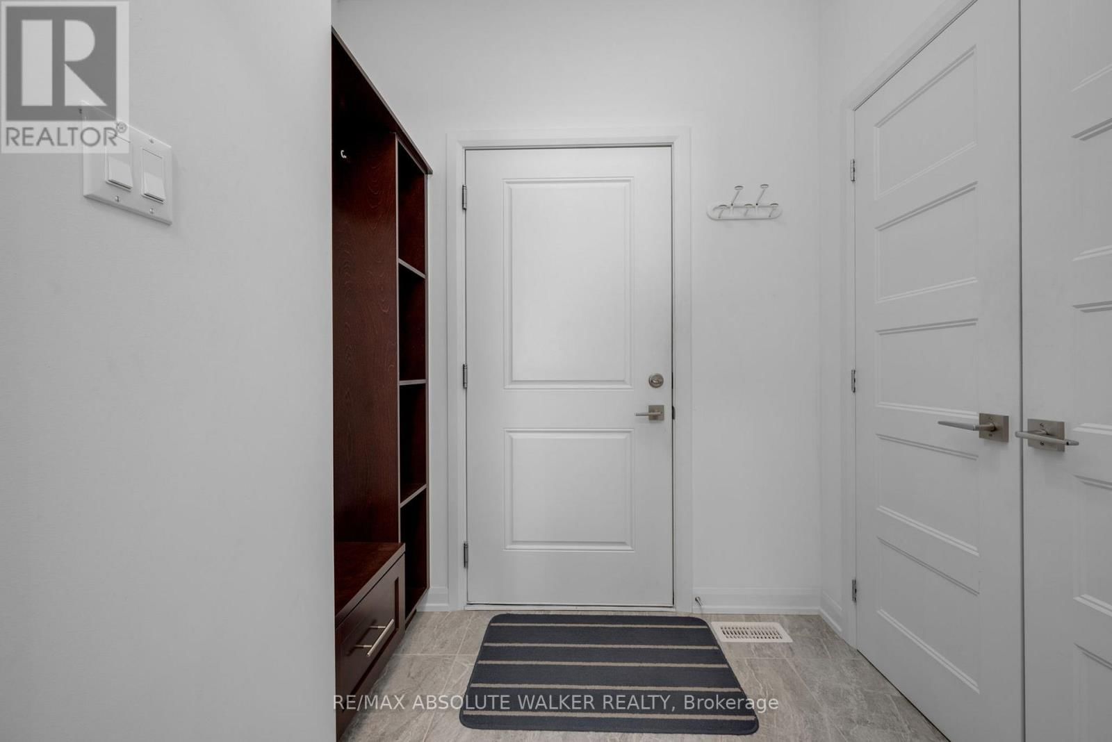 1013 DIAMOND STREET Image 13