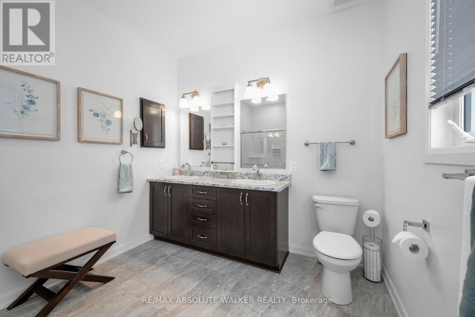 1013 DIAMOND STREET Image 16