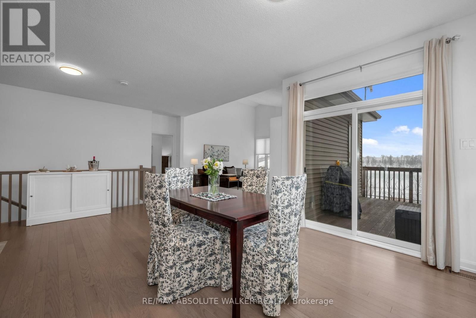 1013 DIAMOND STREET Image 8