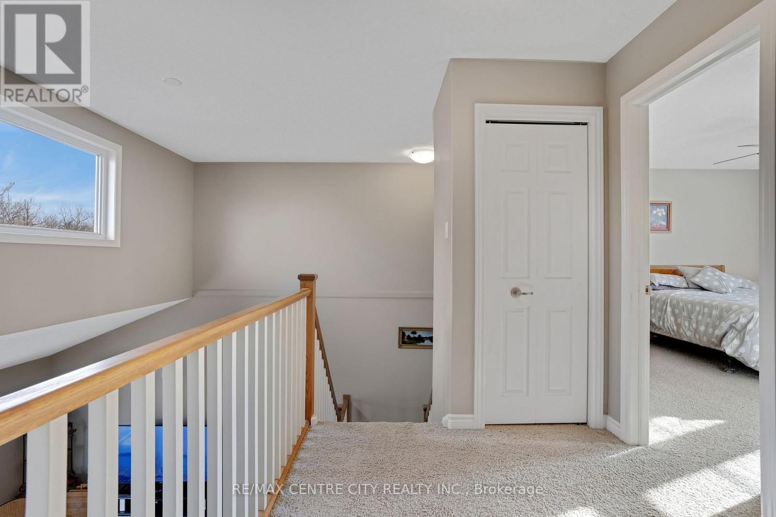 4 - 214 SNYDER'S ROAD EAST Image 21