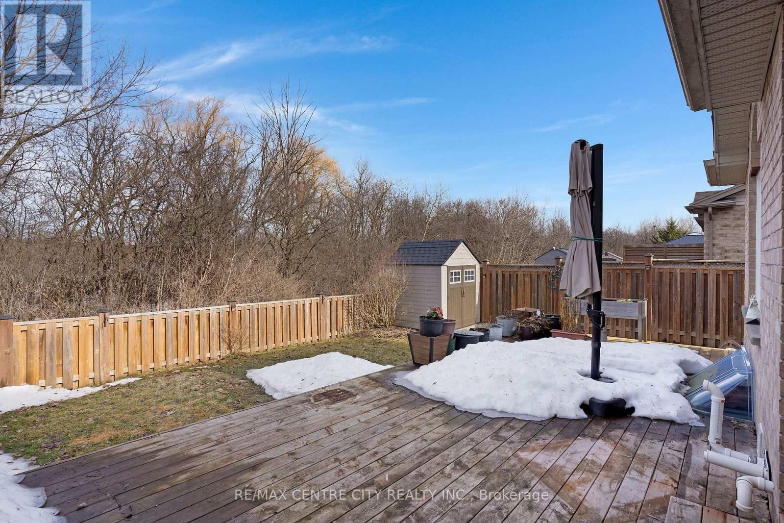 4 - 214 SNYDER'S ROAD EAST Image 40