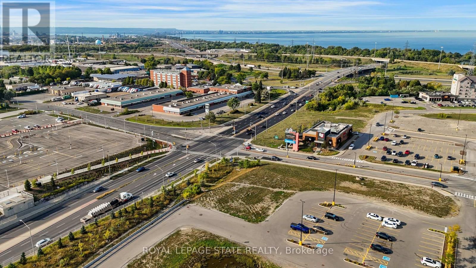 23 CENTENNIAL PARKWAY SOUTH Image 6