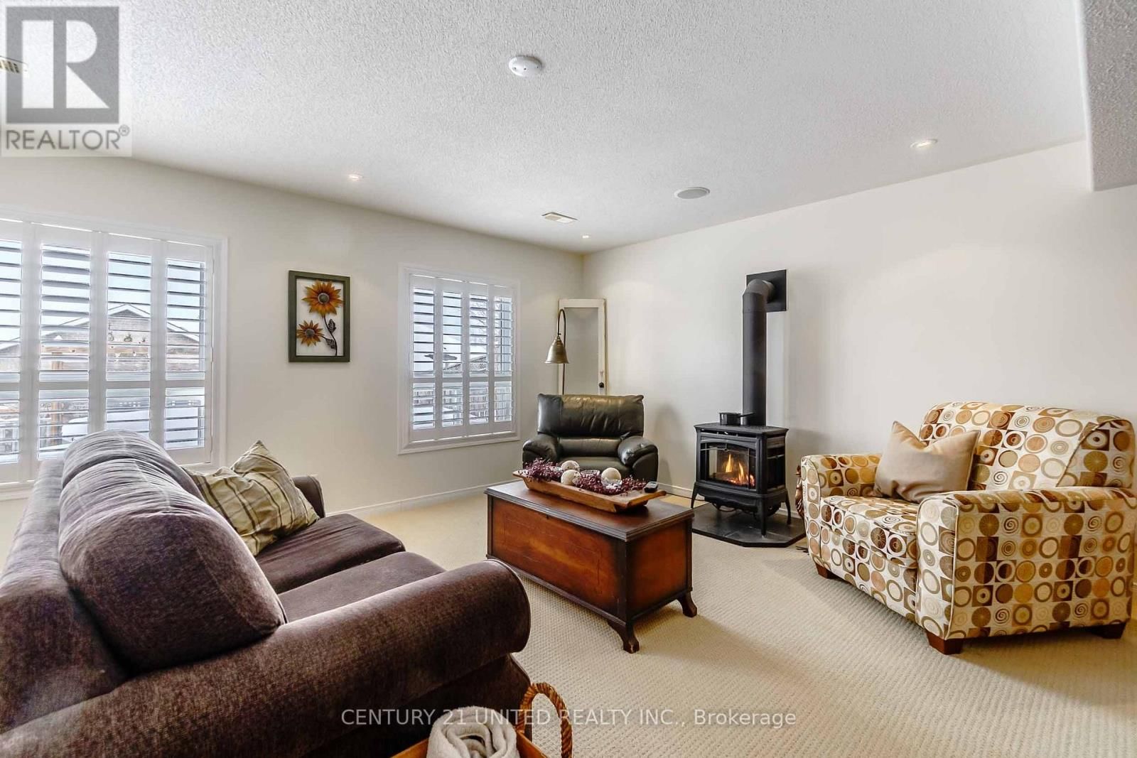 1358 HAGGIS DRIVE Image 21