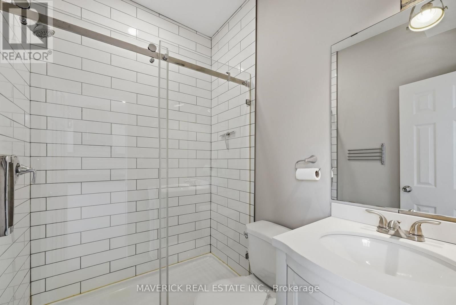 99 EGERTON STREET Image 15