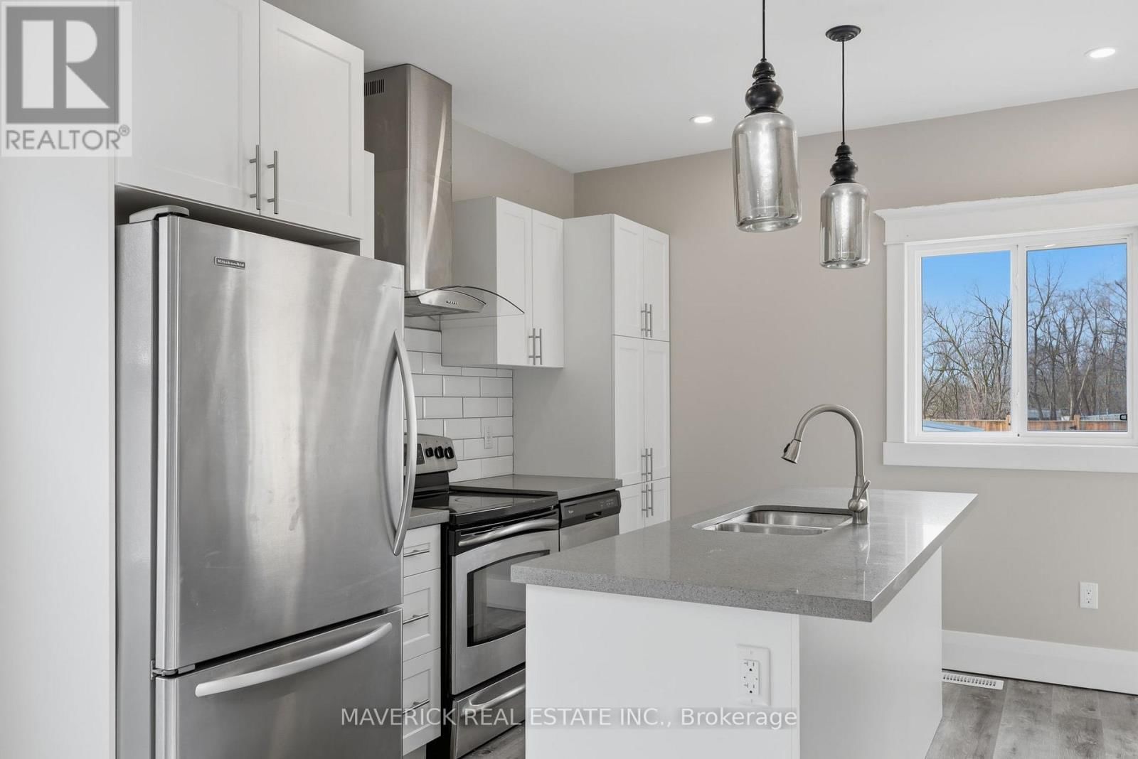 99 EGERTON STREET Image 8