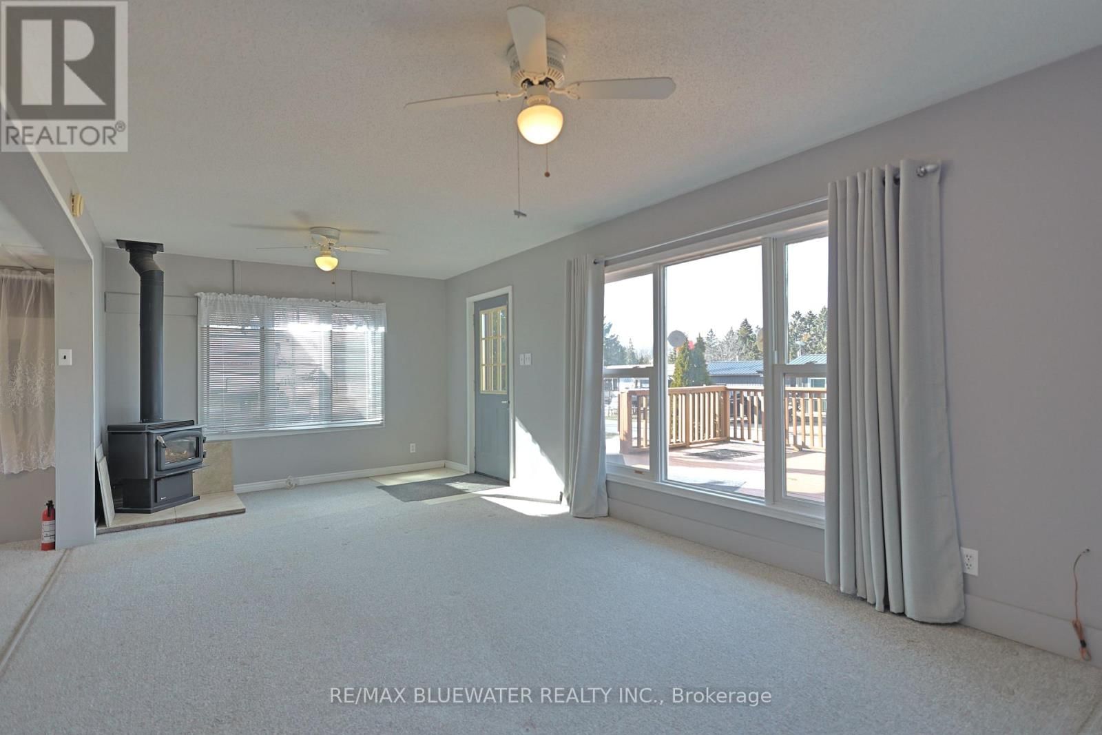 48 - 9385 IPPERWASH ROAD Image 11