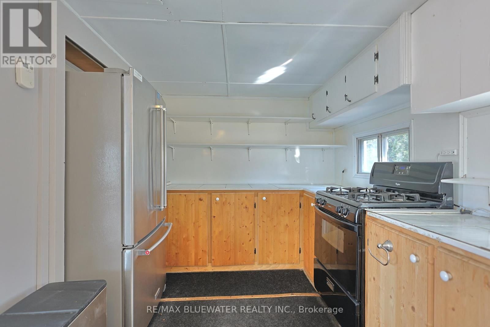 48 - 9385 IPPERWASH ROAD Image 19