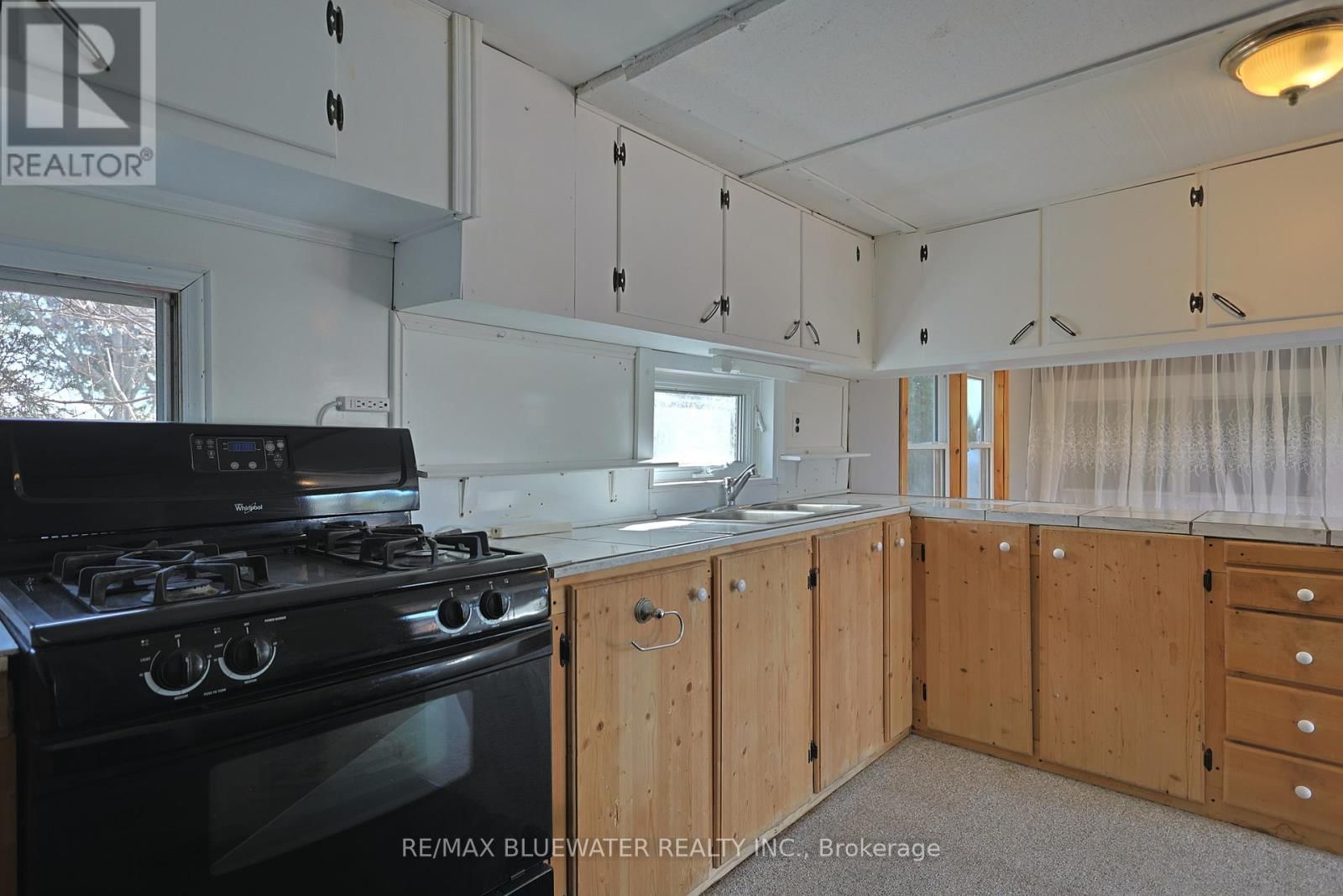 48 - 9385 IPPERWASH ROAD Image 20